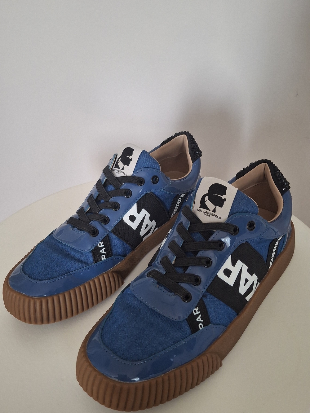 Karl Lagerfeld Paris Jaylee Color Block Sneakers Blue & Brown Like New 6M